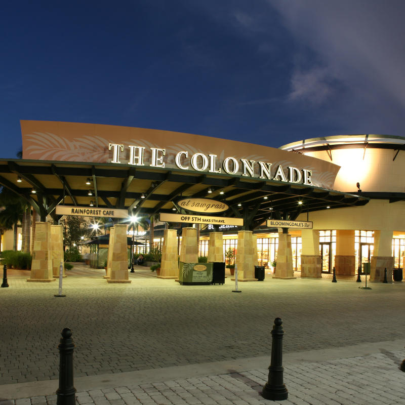 1330977596_colonnade_night_hires_7a44d788-f186-4359-b554-c7738513fd3a